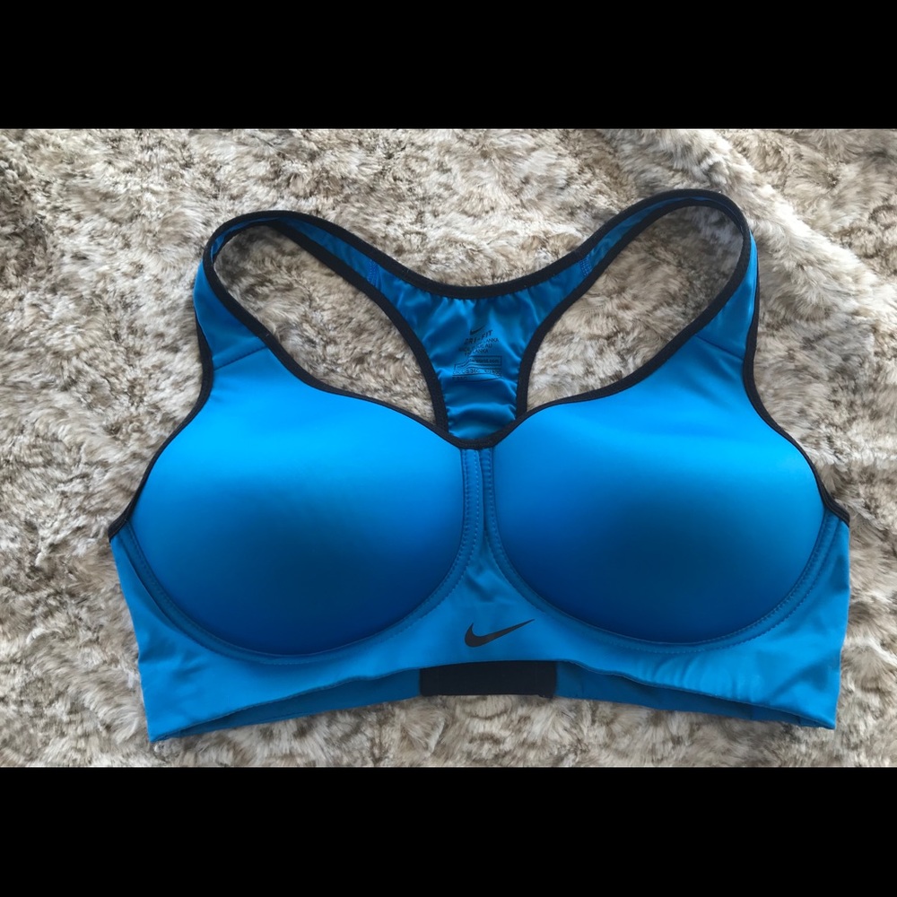 Nike sports bras-36c